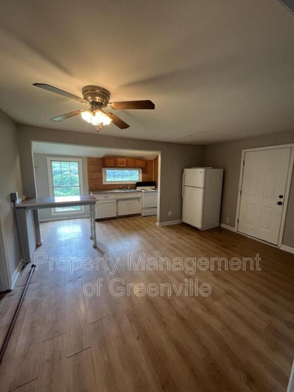 10 Owens St, Greenville, SC 29611 House Rental in Greenville, SC