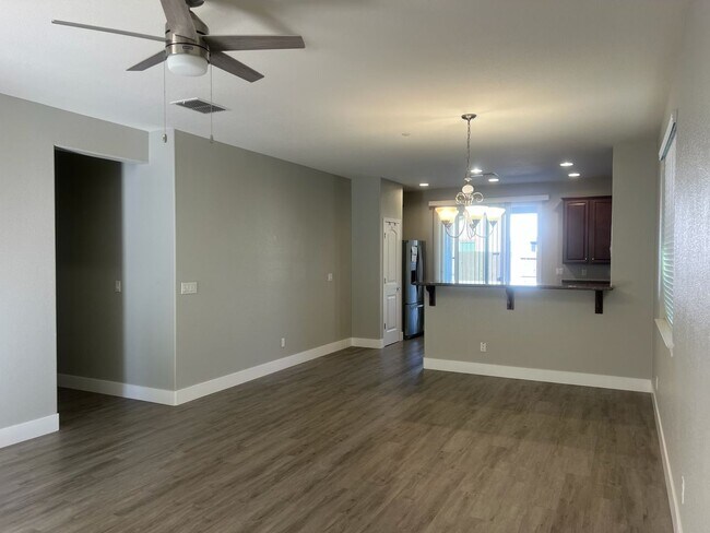 Foto del edificio - Charming Single-Story 3BR Home in Sacramen...