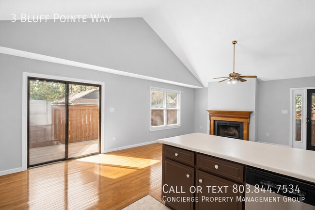 Foto del edificio - 3 Bluff Pointe Way