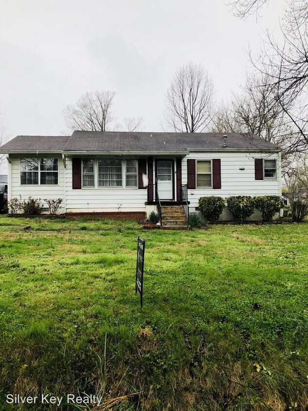 Primary Photo - 808 Central Ave