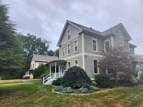 Building Photo - 64 Willard Ave