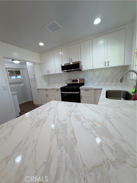 Foto del edificio - 13115 Judith St