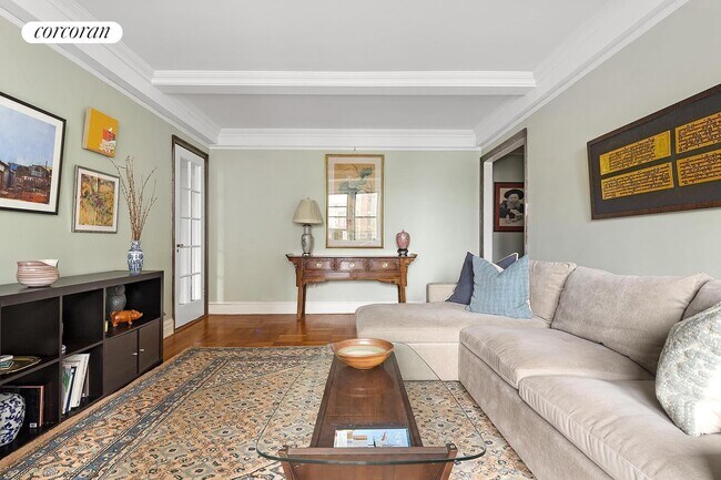 Building Photo - 175 W 93rd St