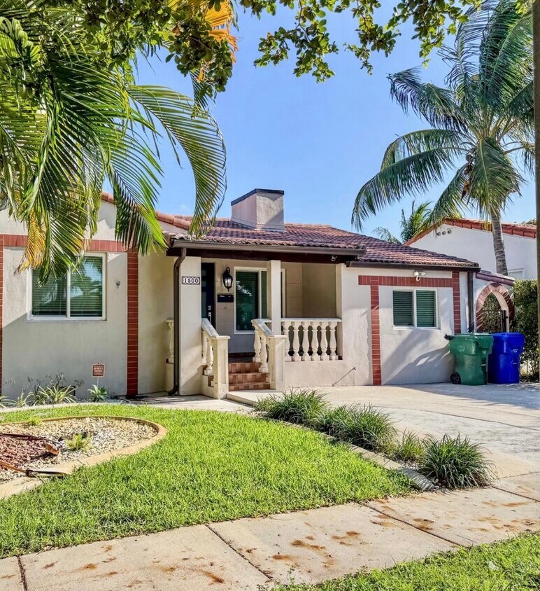 Foto principal - 1500 SW 18th St