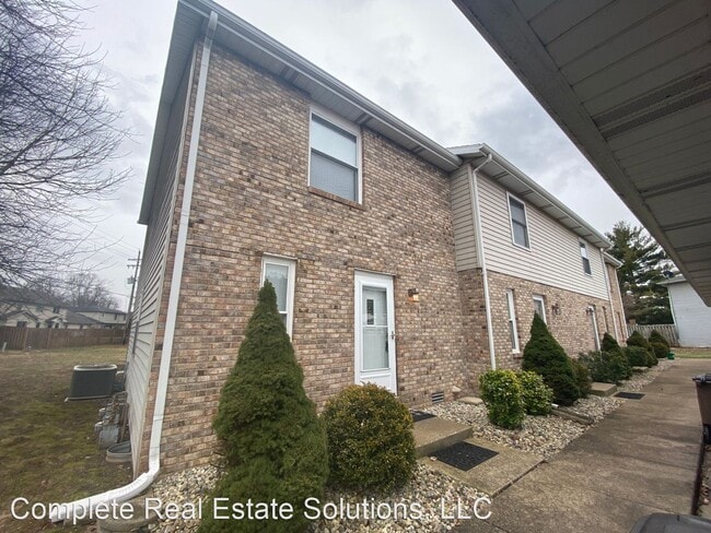 Building Photo - 2 br, 1.5 bath House - 1947 Bonnie Ct.