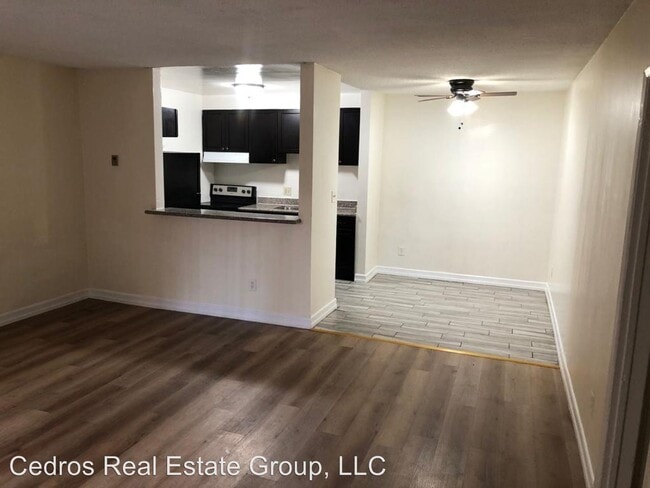 Building Photo - 8734 Cedros Ave