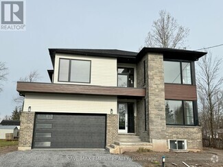 Building Photo - 3028 Thunder Bay Rd