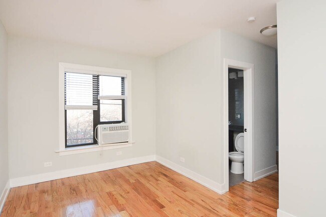 Foto del edificio - 2915 N Mildred Ave