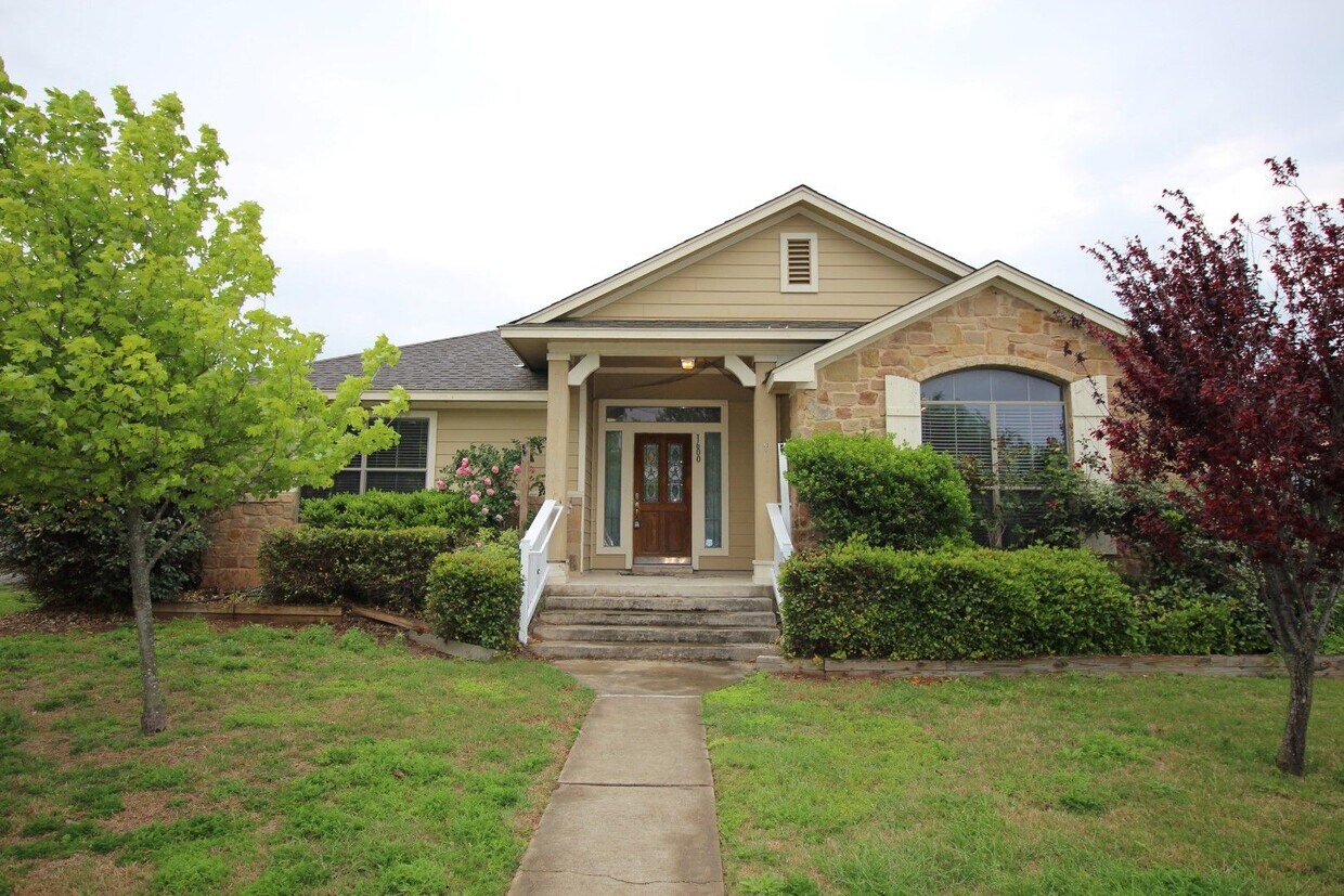 Foto principal - 1600 Kingston Lacy Blvd