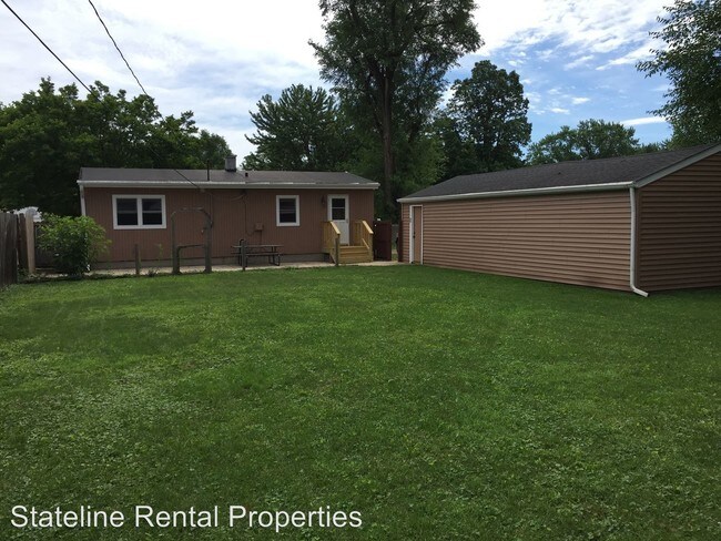 Foto del edificio - 7608 Scott Ln