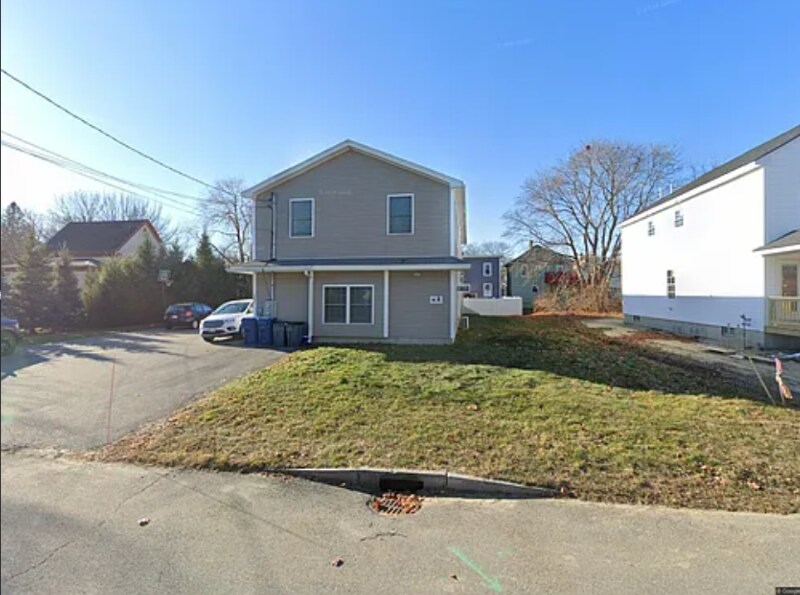 Primary Photo - 22 Hawthorne St