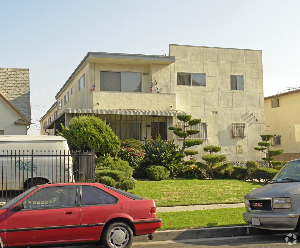 Foto del edificio - 1046 S Norton Ave