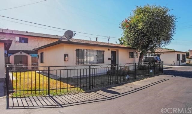 Foto principal - 7253 Richfield St