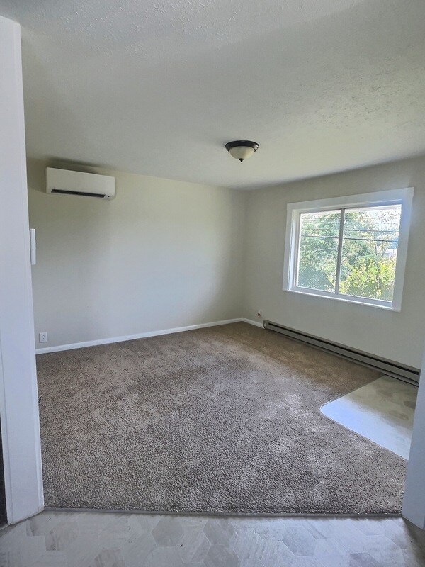 Foto del edificio - 2479 Main St