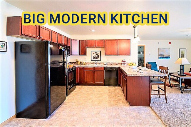 Foto del edificio - Beautiful 2 Bedroom, 2 Bathroom at Meadow Ridge Apartments