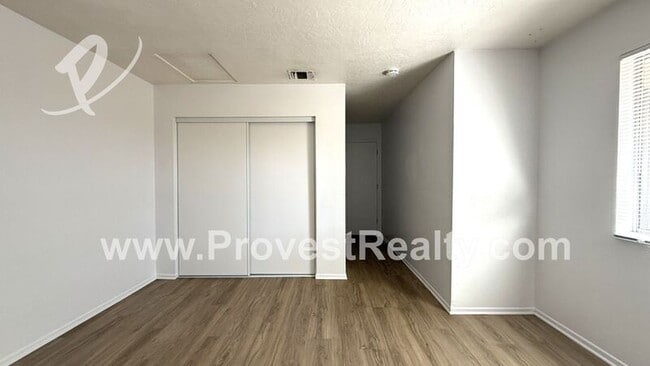 Building Photo - 15515 Rancherias Rd