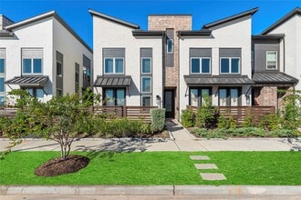 Building Photo - 16647 Bristol Steel Ln