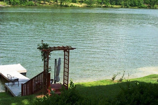 Foto del edificio - 1832 Haig Mill Lake Rd