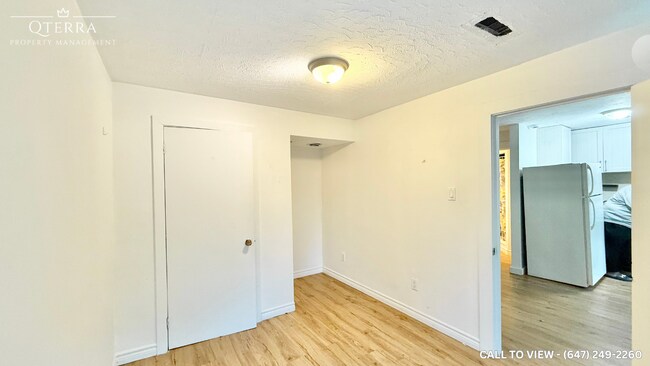 Photo du bâtiment - 22 Masseygrove Cres