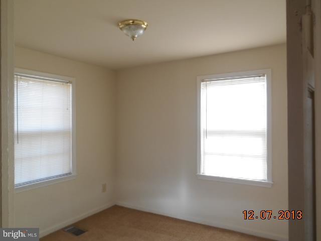 Building Photo - 2114 38th St SE