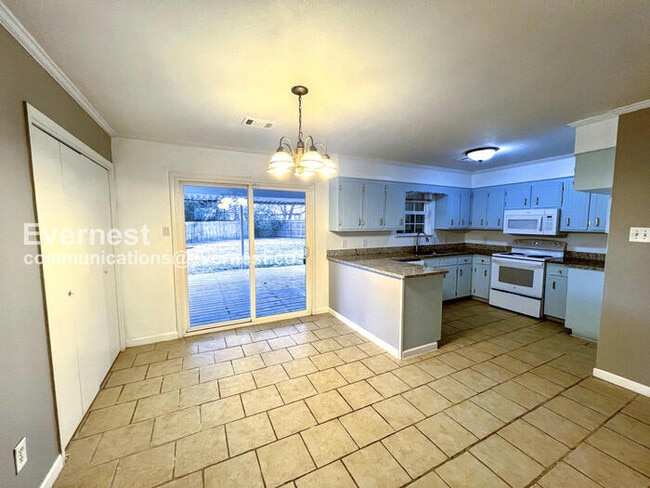 Building Photo - 89 Pheasant Run Dr