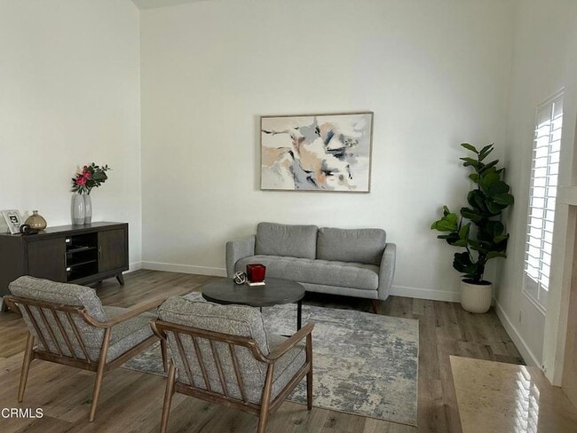 Foto del edificio - 1521 N H St