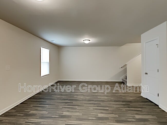 Building Photo - 381 Jada Ln