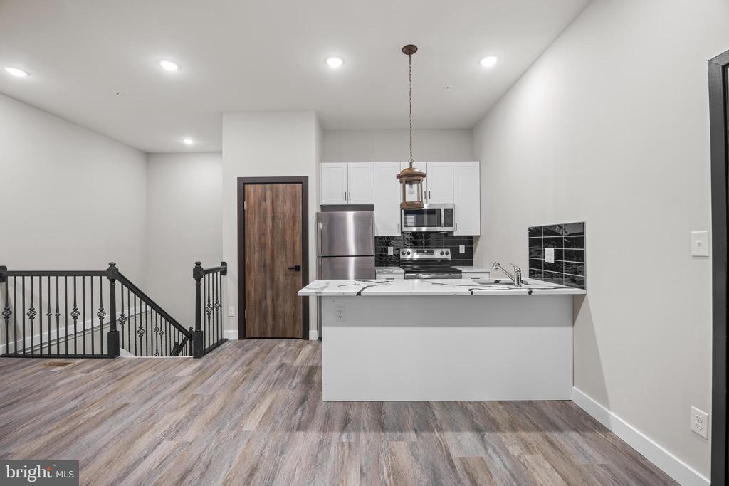 Foto principal - 405 N Simpson St