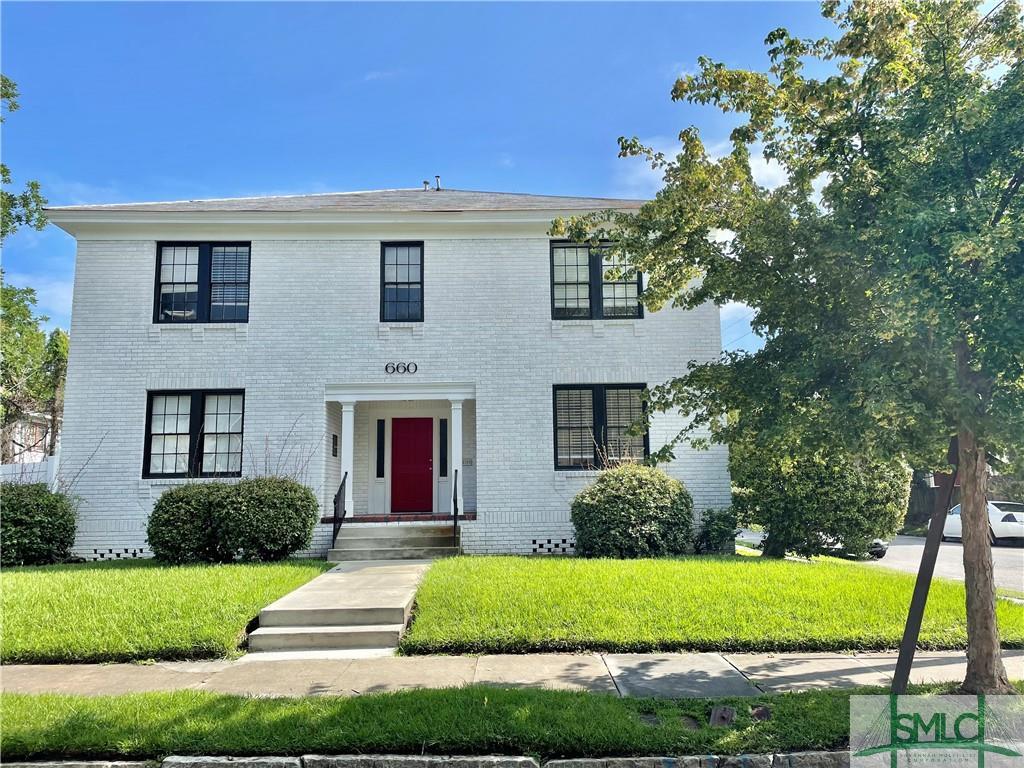 Primary Photo - 660 E 40th St