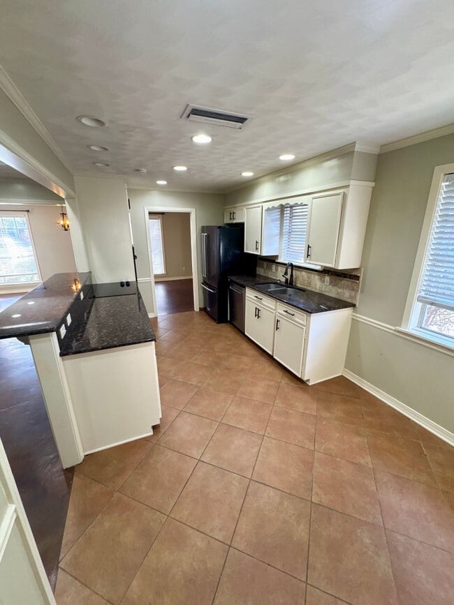 Building Photo - ****SHREVE iSLAND****