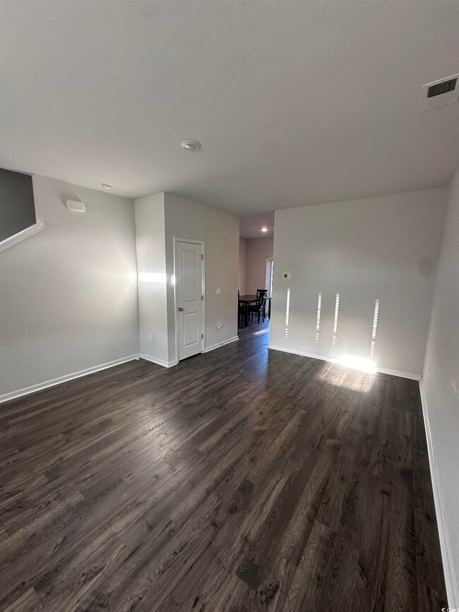 Building Photo - 2655 Pegasus Pl