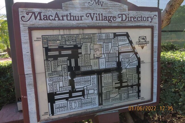 Foto del edificio - 1000 MacArthuur Blvd