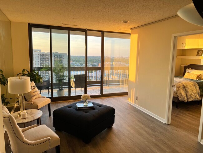 Foto del edificio - 5505 Seminary Rd