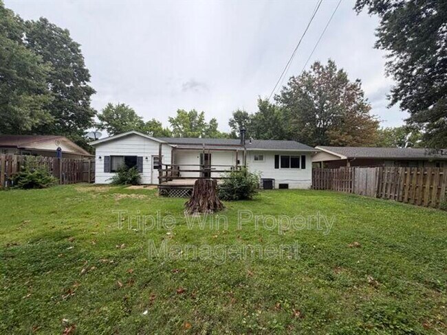 Foto del edificio - 714 Undercliff Dr