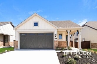 Building Photo - 1612 Mexican Heather Dr