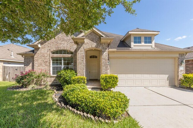 Foto del edificio - 6718 Springfield Garden Ln