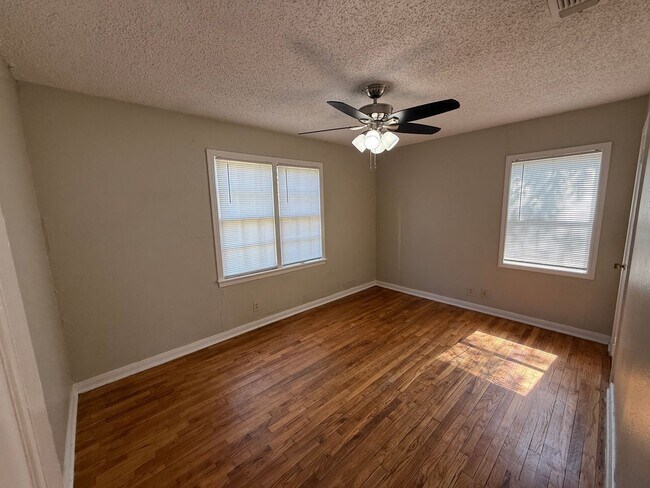 Foto del edificio - 2613 40th St