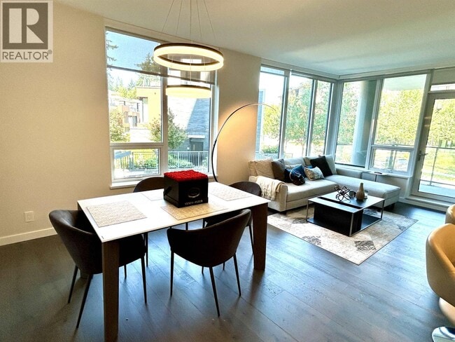 Building Photo - 3533 Ross Drive