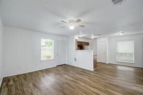 Building Photo - 8503 Colony Loop Dr
