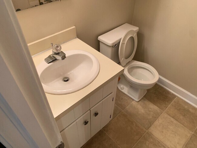 Foto del edificio - 3 Bedroom House-Nash Co