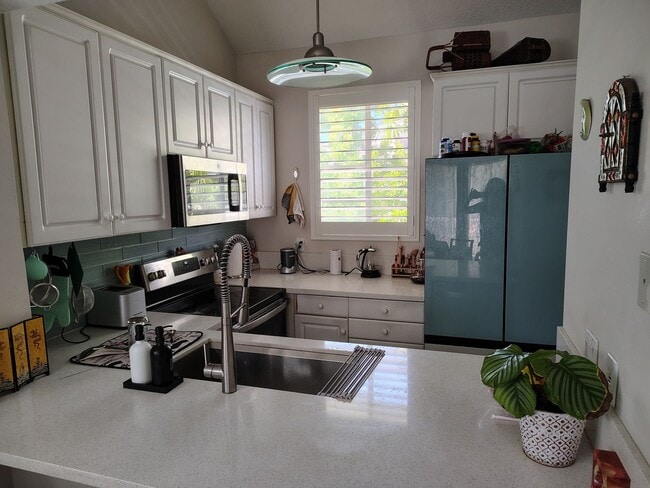 Building Photo - 20191 Cape Coral Ln