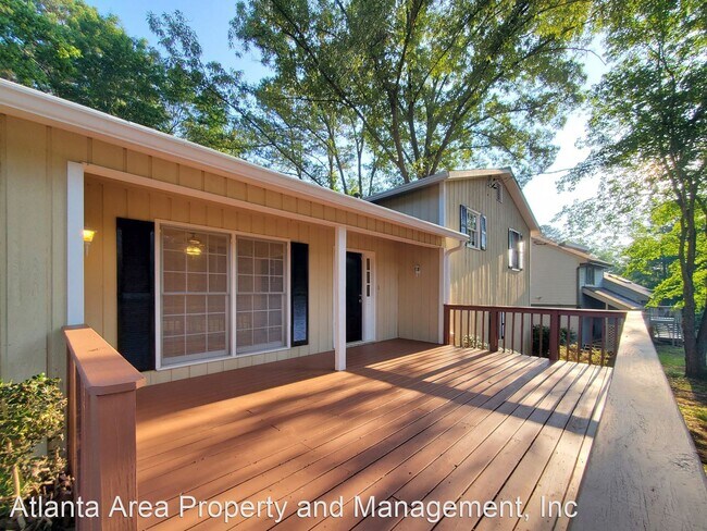 Building Photo - 4 br, 3.5 bath House - 2915 Dellinger Dr