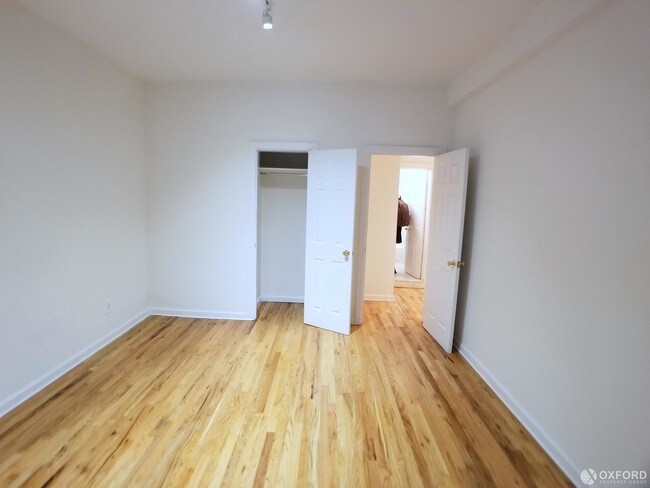 Building Photo - 267 Lincoln Place