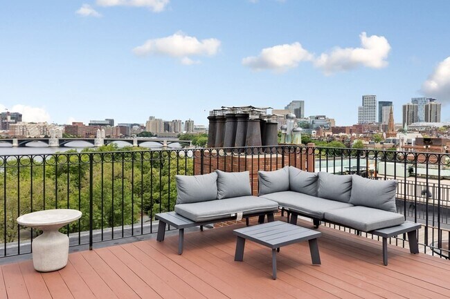 Foto del edificio - 122 Beacon St