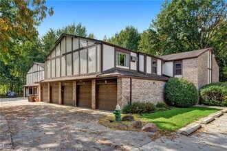 Building Photo - 29363 Detroit Rd
