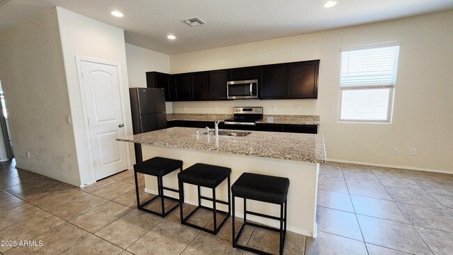 Building Photo - 236 S San Jose Ln