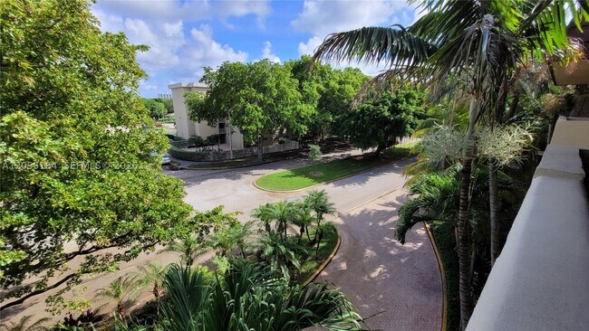 Foto del edificio - 1800 Sans Souci Blvd