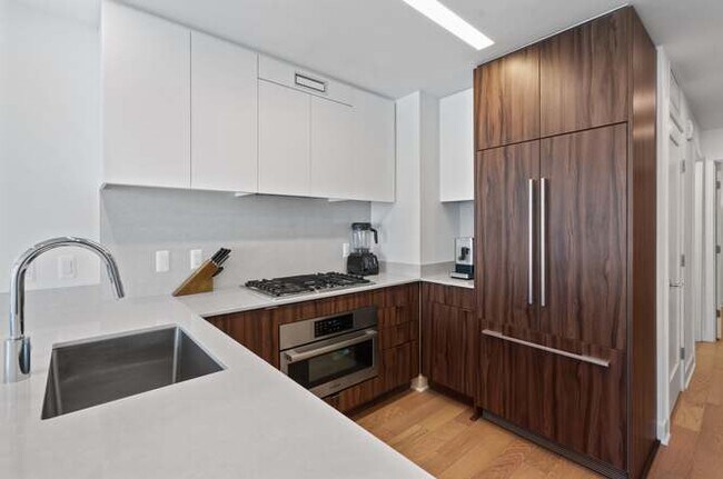 Foto del edificio - 37 L St SE