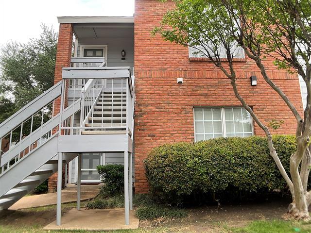 Primary Photo - 2101 St Michaels Dr