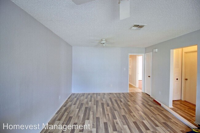 Foto del edificio - 2 br, 1 bath House - 743 Hummingbird Lane